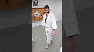 Hosie sensei teaching how to create a Aiki connection
