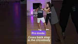 Salsa beginner vs PRO crossbody steps 🔥 Simple change, big difference! Try it and let us know! ✅️