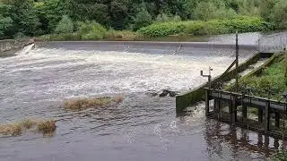 Blantyre weir on River Clyde