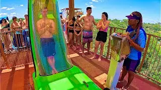This Trapdoor Water Slide at Blue Park Aqu&aacute;tico Is No Joke!