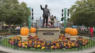 Halloween Time At Disneyland & Disney California Adventure - October 23 2025 - 4K HDR
