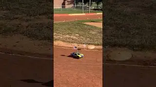 New Traxxas Mini Slash 4x4 - Parade lap with American Flag! #traxxasracing #rccar #track