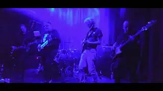Atomic Neon im Grend Essen Steele 07.02.2025