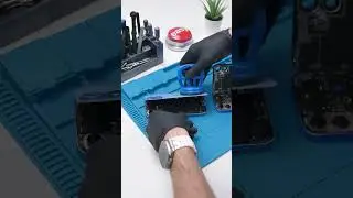 Апгрейд дисплея iPhone 17 на iPhone 16&hellip;? #Shorts