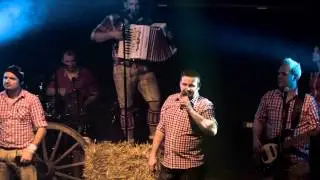 TOLLHAUS feat. Bauer Sebastian - Scheunenparty (offizielles Musikvideo HD)
