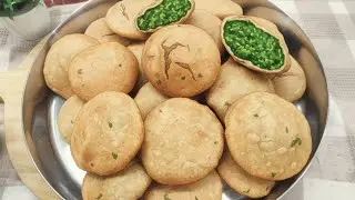 बिना चकले बेलन का इस्तेमाल किए  हाथों से बनाएं गेहूं के आटे में हरे मटर की खस्ता कचोरी l