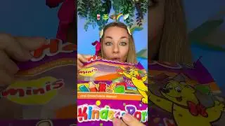 Eating super mini haribo gummies 😳