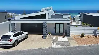 Bloubergstrand Executive Home with Views