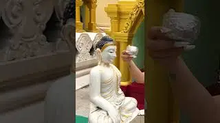 Green with golden heart &ndash; Myanmar style 💛🌿