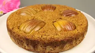 You have oatmeal, apples and carrots. Healthy apple and carrot pie. Sugarless! No flour! No oil!