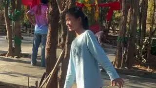 ธิดาลาวฉลองลานปูนจากอ้อมกอดออนไลน์Fcทุกท่าน