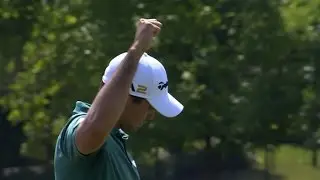 Jason Day holes chip shot for eagle at RBC Canadian