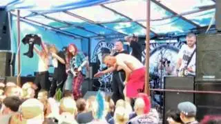 ULICZNY OPRYSZEK - FÜR IMMER PUNK (Die Gruppe Punk aus Polen)
