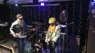 ZZ Not at The Ashton Jubilee Club 9/1/26  ( Dust My Broom )