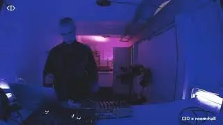 Draag live // CID x room:hall