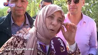 والدة الزميل الإعلامي نور الدين كرم في أول تصريح جد مؤثر لحظة دفن جثمان ابنها بمقبرة الرحمة