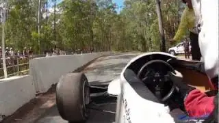 Noosa Hill Climb 2011 Alan McConnell spins at The Hill.wmv