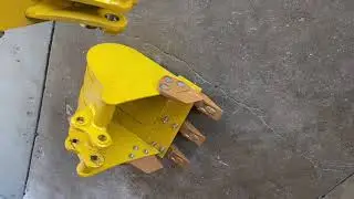 DARL HEAVY EQUIPMENT DHE1.3D switching bucket w/ ripper  BEST PRICED MINI EXCAVATORS IN THE USA