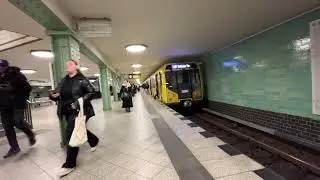 Ein- und Ausfahrt eines H-Zug 5025 als U8 in Richtung Kottbusser Tor