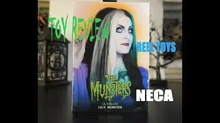 NEW NECA THE MUNSTERS ULTIMATE LILY MUNSTER 