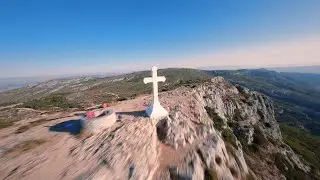 Les collines de Pagnol : le Garlaban, pr&egrave;s de Marseille [Cinematic drone FPV 4K]