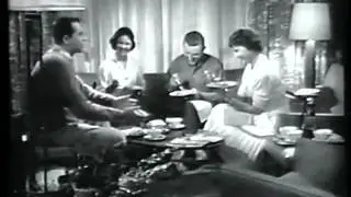 VINTAGE CASUAL DINNER WITH FRIENDS AD - AUNT JEMIMA PANCAKES FOR A CASUAL DINNER PARTY