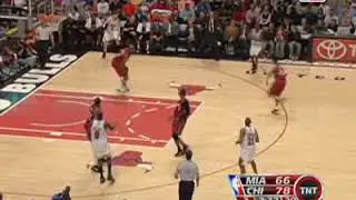 Miami @ Chicago Game 2 Playoffs 2007 highlights