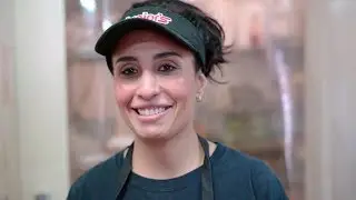 SkipTheDishes Restaurant Partner Stories - Sayda from Junior's