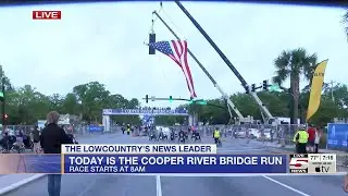 VIDEO: National anthem plays, runners prepare for 46th Cooper River Bridge Run