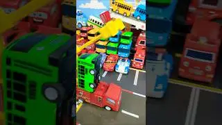 Truk Pemadam Kebakaran Cepat Cepatlah Tayo #trukdamkar #mobilpemadam #tayothelittlebus #firefighter