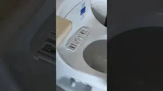 Cambiar tapa sanitario de cierre lento