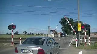 Przejazd kolejowy / Railroad crossing SPA-4 ADtranz | Kotliska