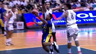 Jayson Castro blurs into action | Honda PBA S47 Philippine Cup 2022