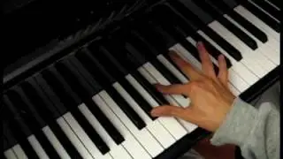How to play Three Cheers for Five Years on the piano