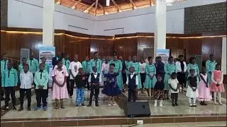 NIMEJIPANGA BY C.A.C   FT  NATALIA, RYAN AND VIX