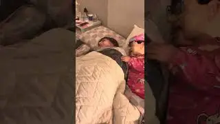 Hay pero que humor Gabriela. Jajajaj no dejamos descansar a nadie jajaj