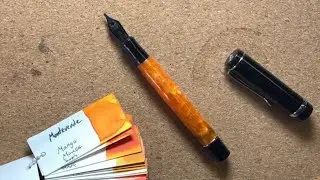 A PEN MOM STOLE FROM MY DESK | Conklin Duragraph in Orange Nights