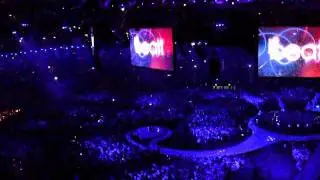 ESC 2011 Düsseldorf - final minute before the opening of the show - crowd going crazy! (14.05.2011)