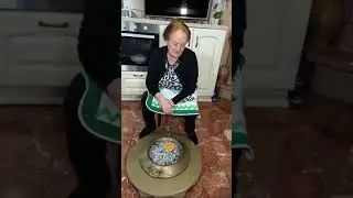Accendo il braciere. Nonna Carmela, una volta ci riscaldavamo così