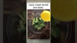 How to Cook Broccoli in the Microwave Quick and Easy