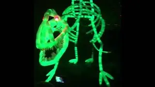 GIANT LED PUPPET DINOSAUR on stage | гигантский светодиодный динозавр на сцене