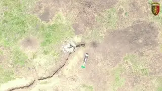 Ukraine drone-dropped munition to Russian soldiers in trench|Ukraine war leaks