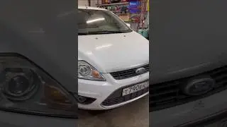 Форд Фокус (Ford Focus). Боремся с вибрацией, меняем подушку двигателя.