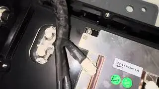 Voltgo 12 8V 200Ah LiFePO4 Battery   Easy Access Case Reveals Engineering Excellence