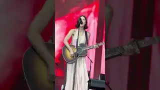 Gracie Abrams - Blowing Smoke - Outside Lands 2025