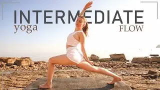 20 Minute Vinyasa Yoga Practice | Intermediate Level | Yoginium