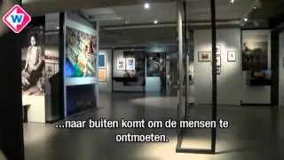 Streetpainters halen fototentoonstelling 'Blikvangers' Nationaal Archief naar buiten