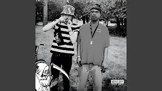i ROCK DEAD FLEECE (feat. Sadzilla & Ghostly Mo)