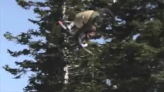 Alley-oop in a Half-Pipe with Peetu Piiroinen