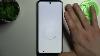 How to Set Up MOTOROLA Moto G22 Device During First Launch // Configuring the System